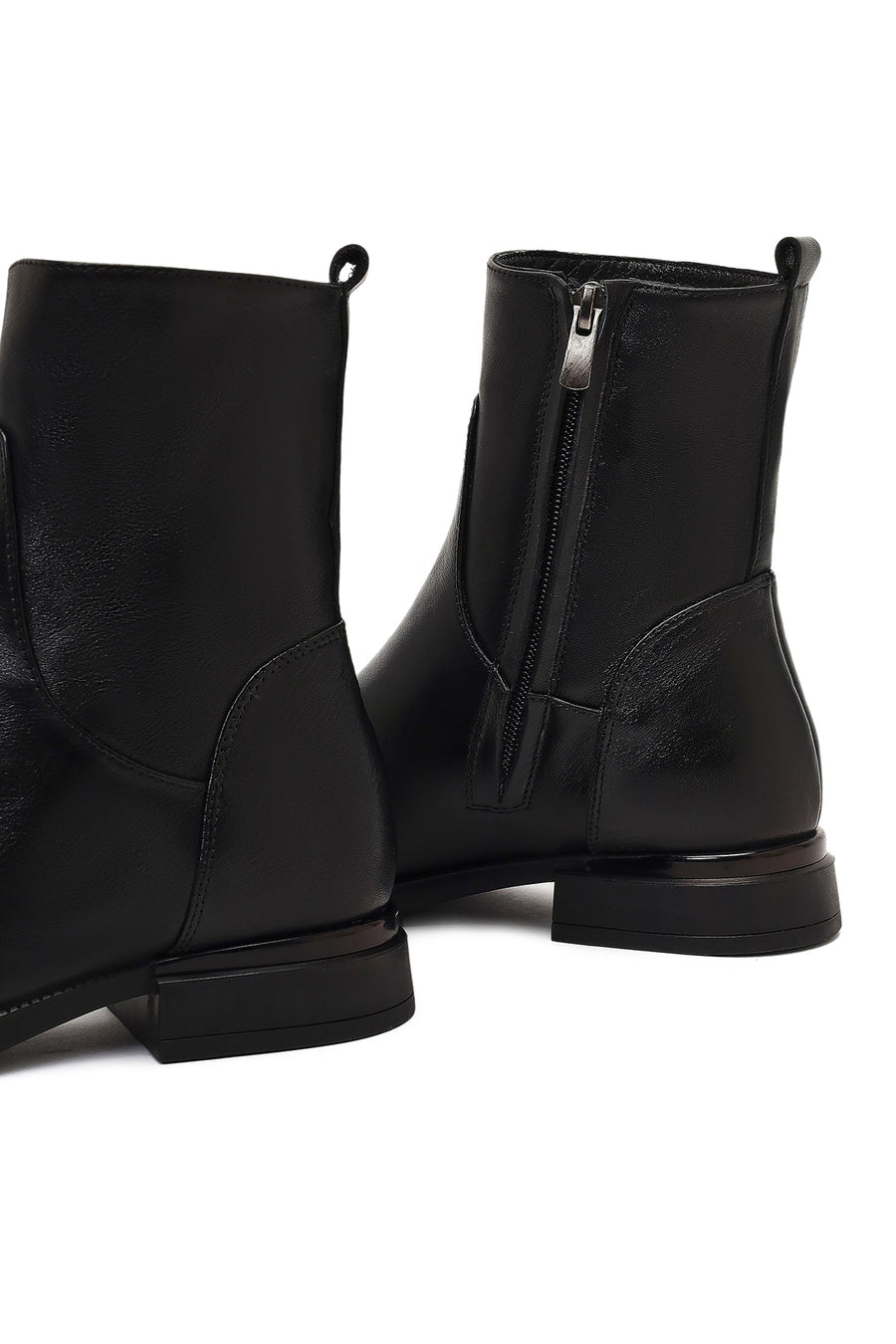 Women's Black Zippered Leather Boots
