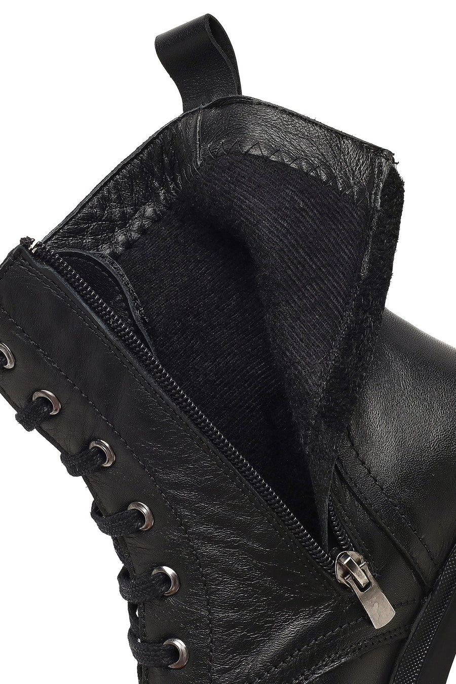 Women's Black Zippered Thick Heeled Leather Boot