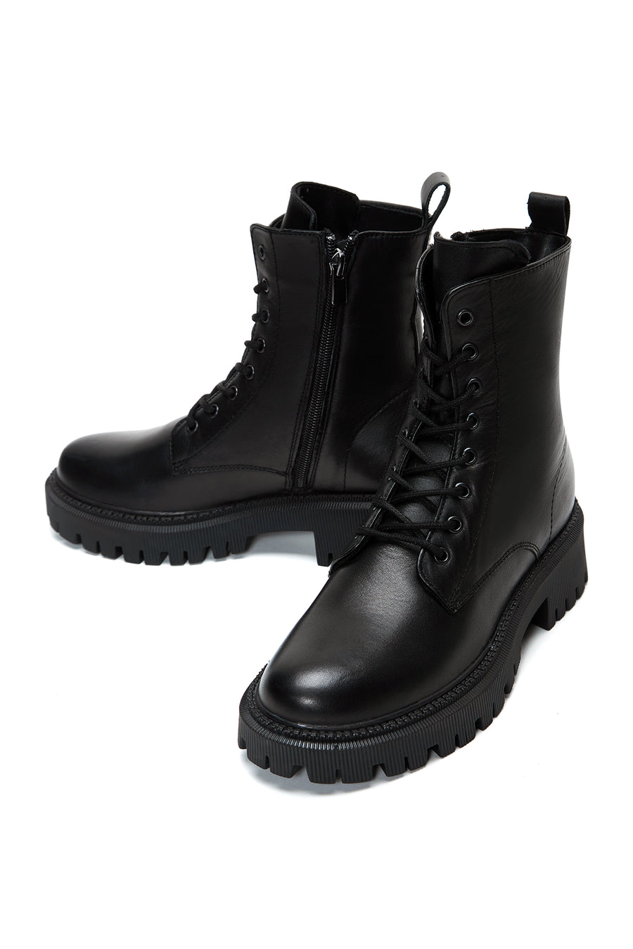 Woman Black Zippered Leather Postal Boots