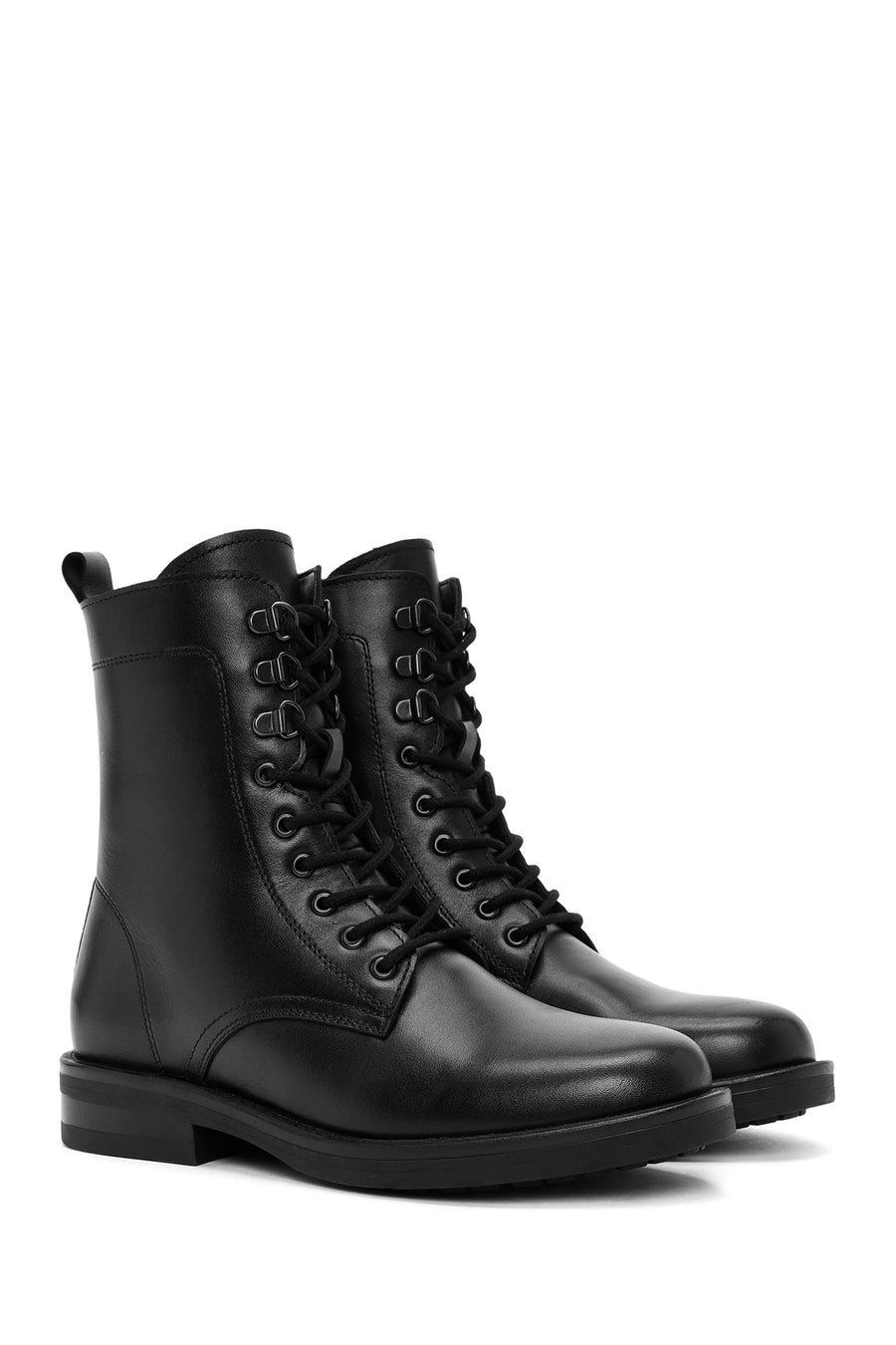 Woman Black Zippered Leather Postal Boots