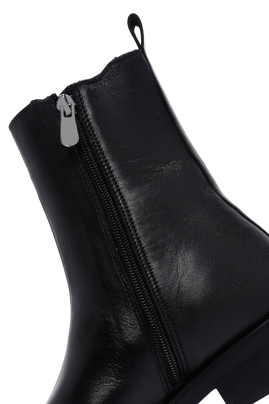 Woman Black Zippered Leather Casual Boots