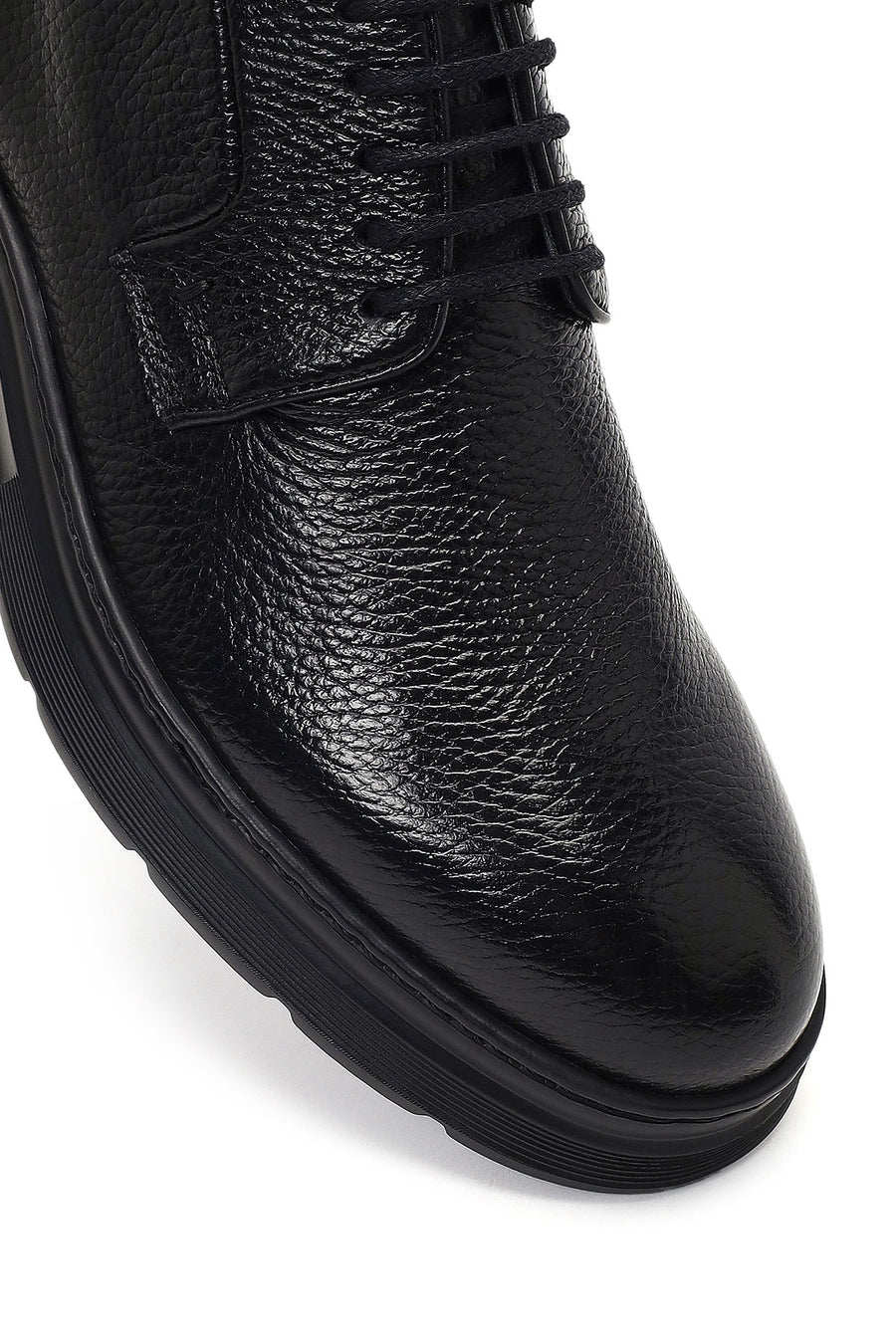 Men's Black Lace-Up Thick-Soled Leather Casual Shoe