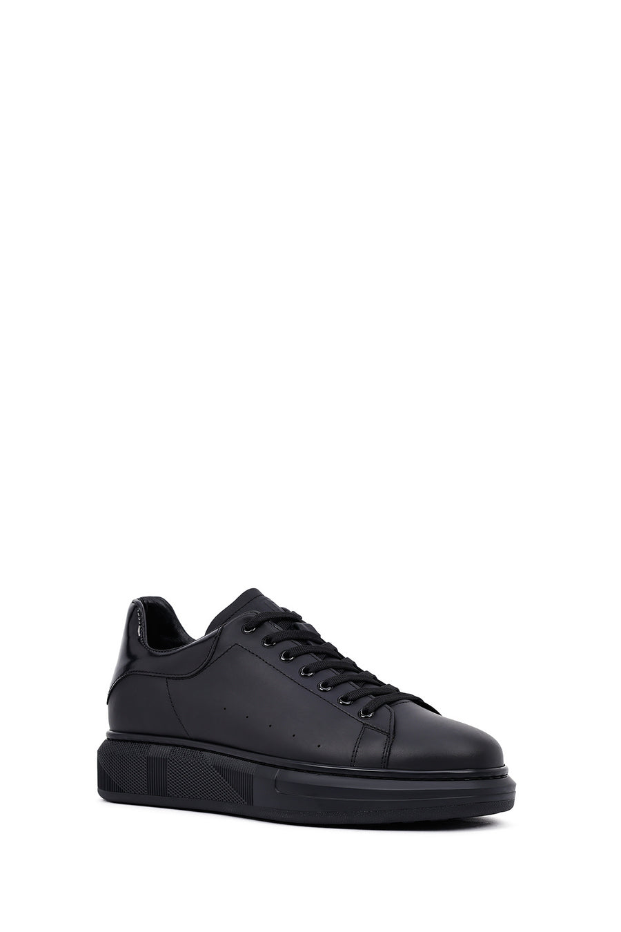 Erkek Siyah Bağcıklı Kalın Tabanlı Deri Sneaker