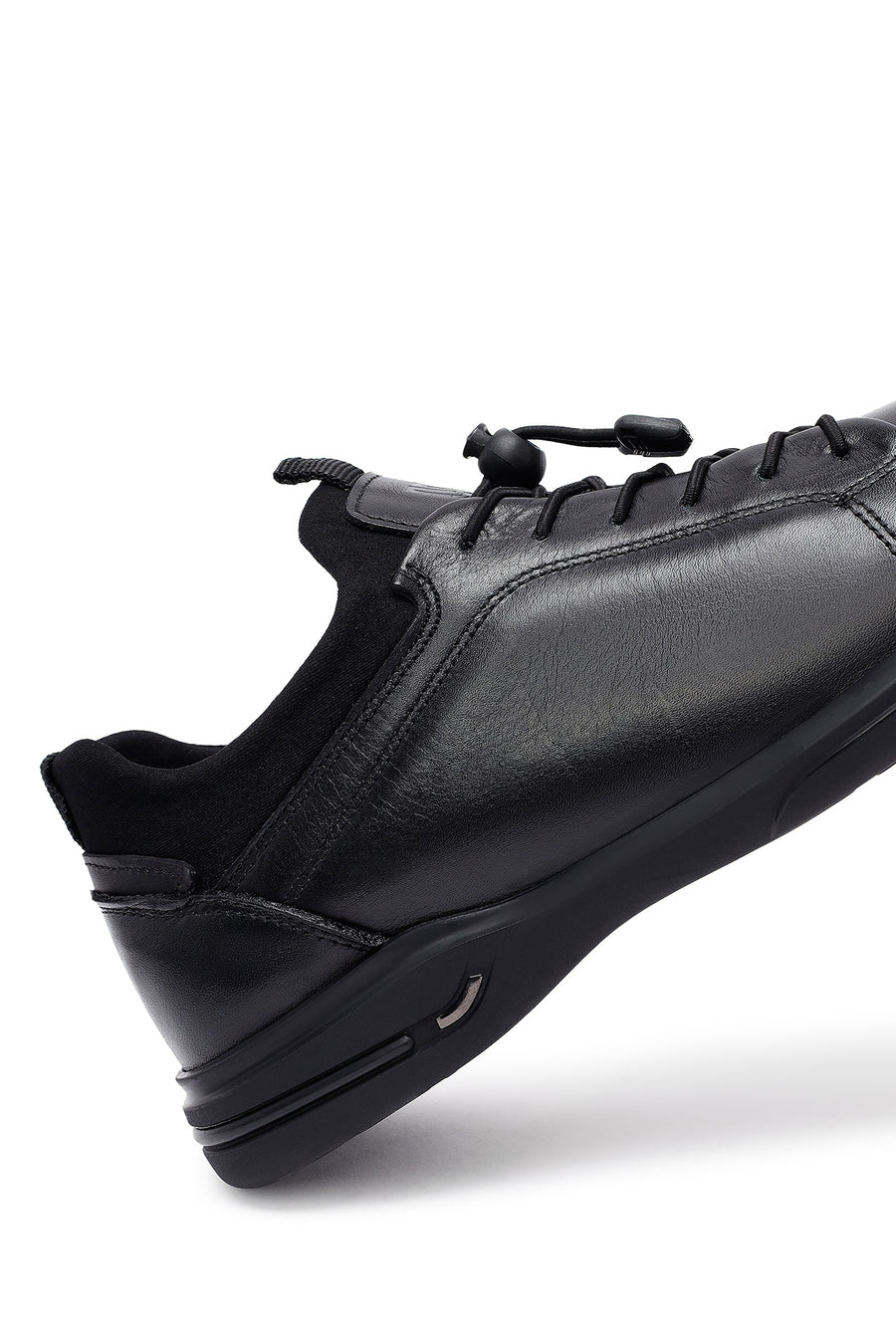 Men's Black Lace-Up Leather Casual Sneakers