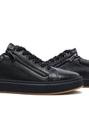 Erkek Siyah Bağcıklı Deri Sneaker | Derimod