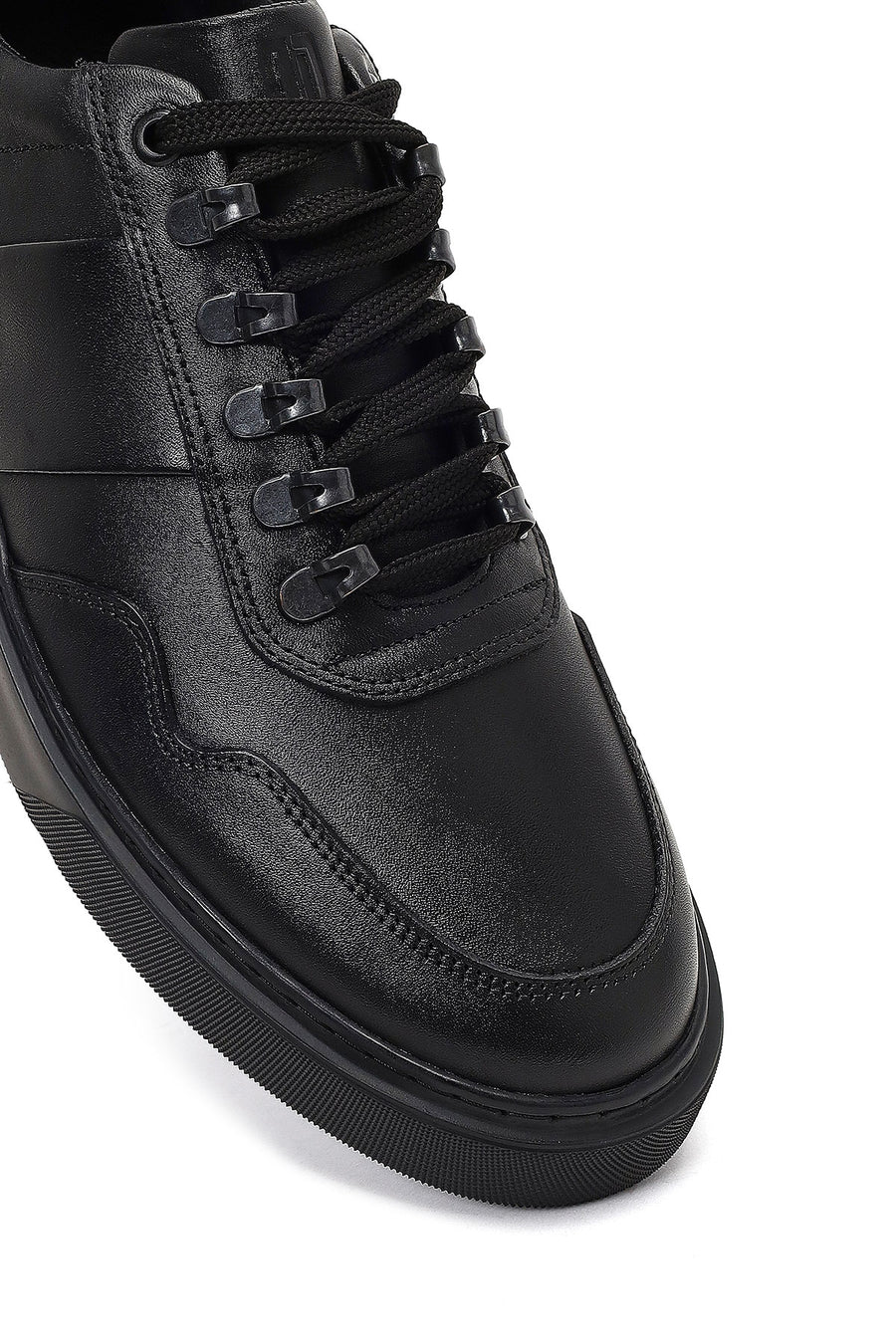 Erkek Siyah Bağcıklı Kalın Tabanlı Deri Sneaker