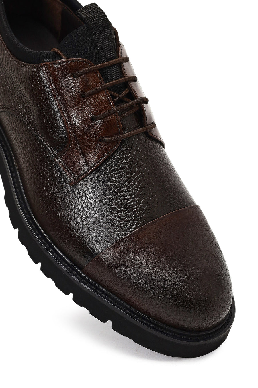 Men's Brown Lace-Up Leather Casual Shoes