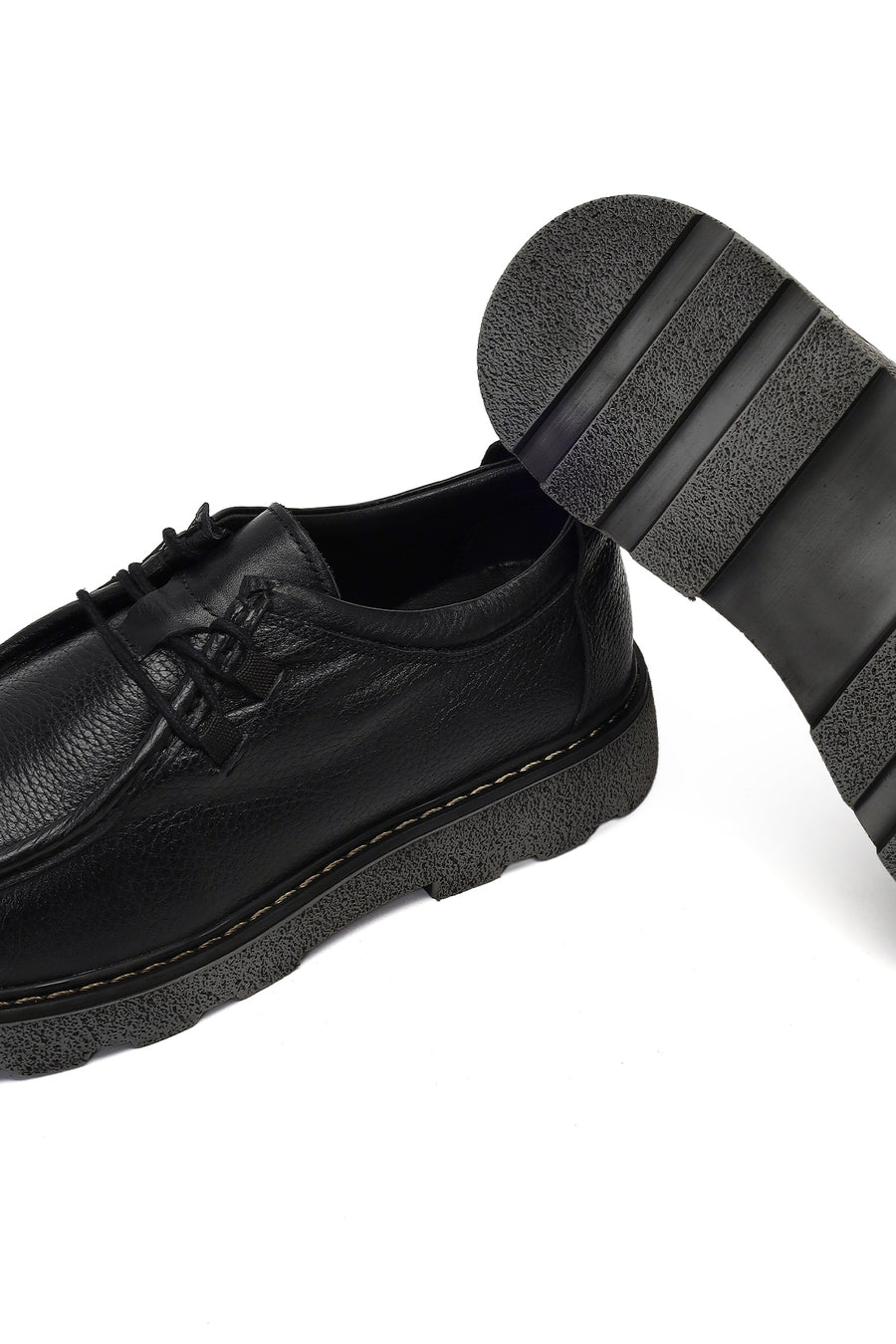 Men's Black Lace-Up Thick-Soled Leather Casual Shoe