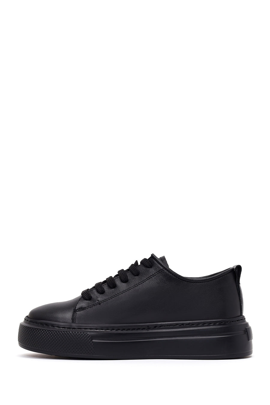 Male Black Lace-Up Thick-Soled Leather Sneaker