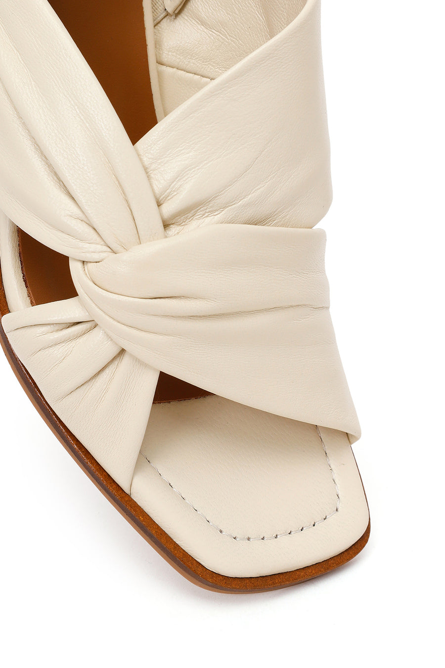 Woman Cream Short Thick-Heeled Leather Sandal