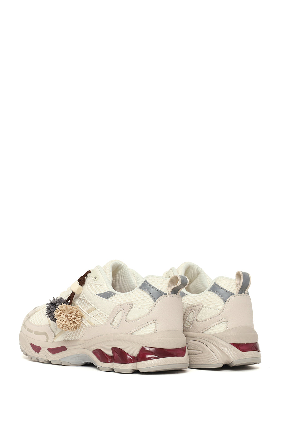 Kadın Krem Bağcıklı Charmlı Kalın Tabanlı Sneaker