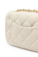 Women's Cream Chain Strap Mini Quilted Crossbody Bag | Derimod