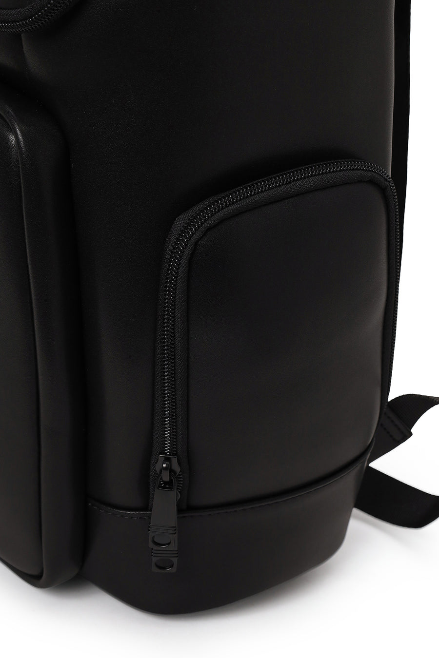 D-Pack Unisex Black Leather Backpack