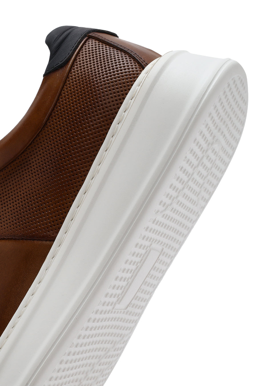 Men's Tan Lace-up Thick-Sole Leather Sneaker