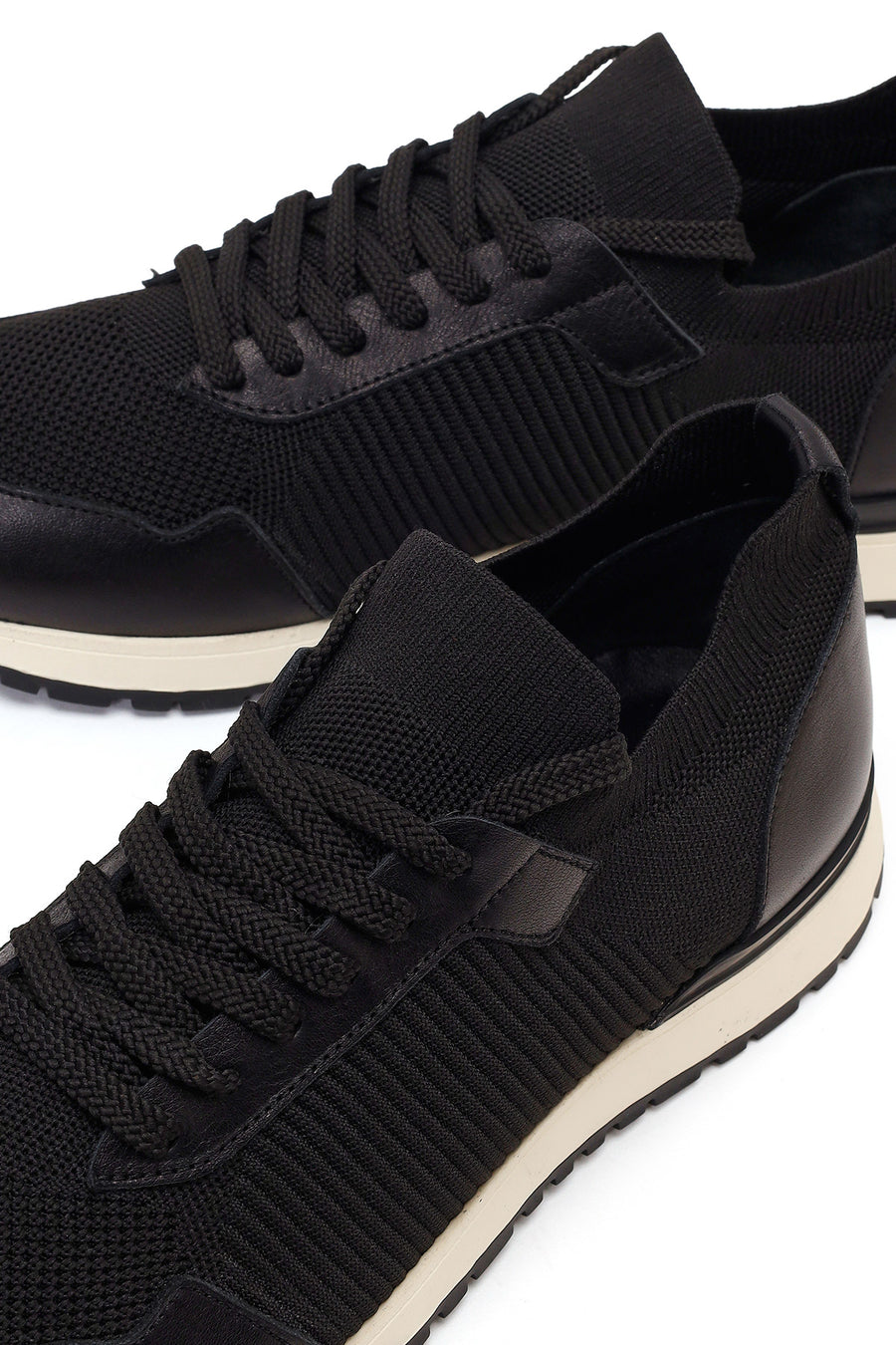 Erkek Siyah Bağcıklı Kumaş Sneaker