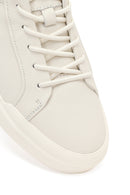 Erkek Beyaz Bağcıklı Deri Sneaker | Derimod