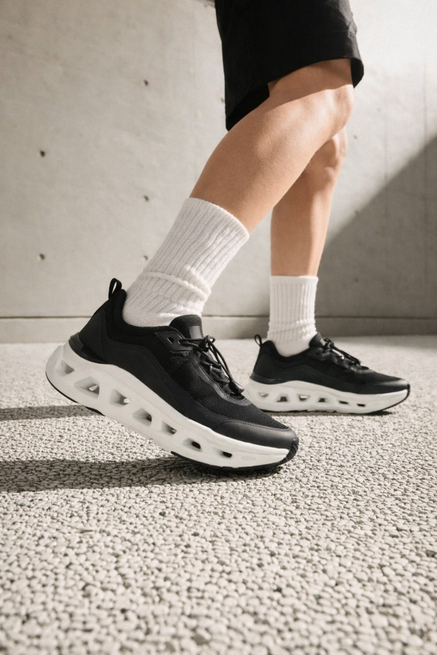 Derimod Zero Male Black Thick-Soled Lace-Up Fabric Sneakers