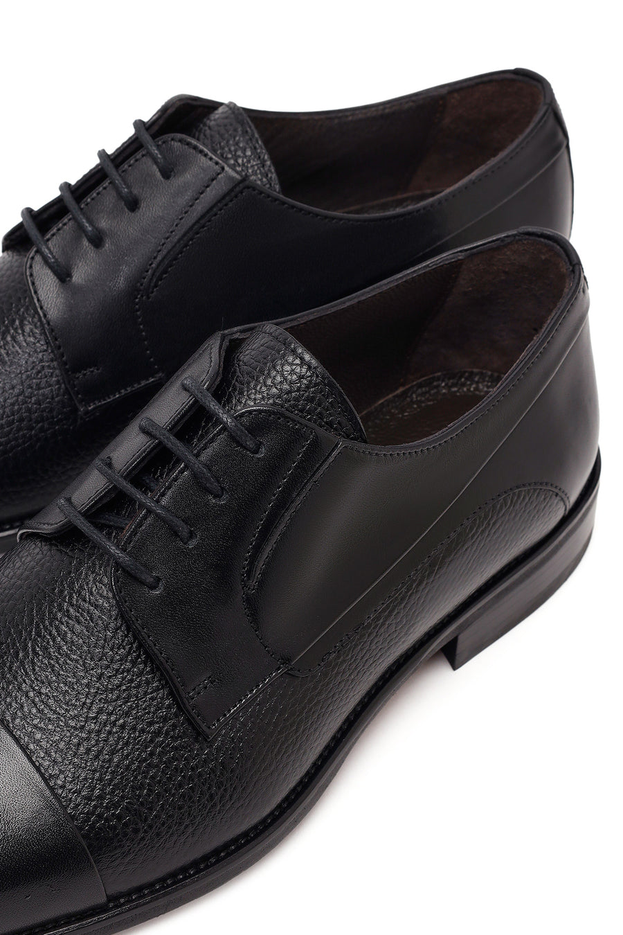 Men's Black Laced Leather Classic Shoes