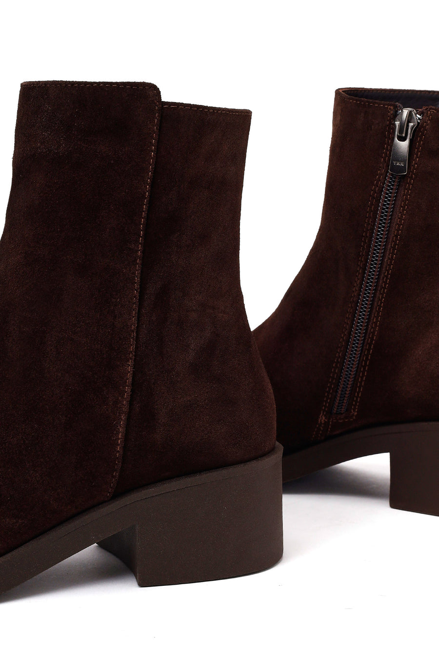 Woman Brown Zip Closure Chunky Heeled Suede Boots