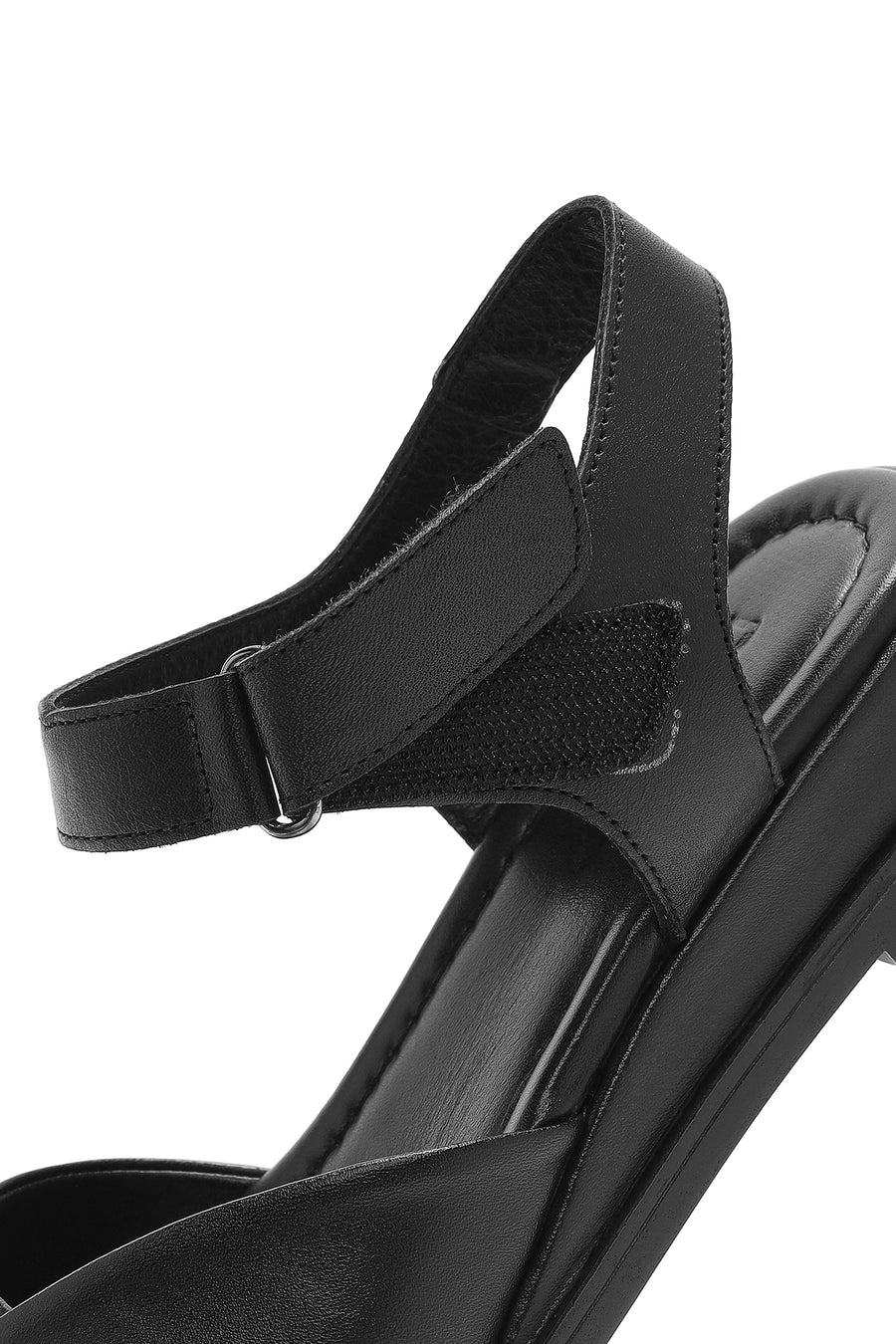 Kadın Siyah Bantlı Deri Sandalet
