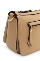 Woman Beige Crossbody Bag | Derimod