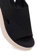 Women's Black Strapped Thick-Soled Fabric Comfort Sandals | Derimod