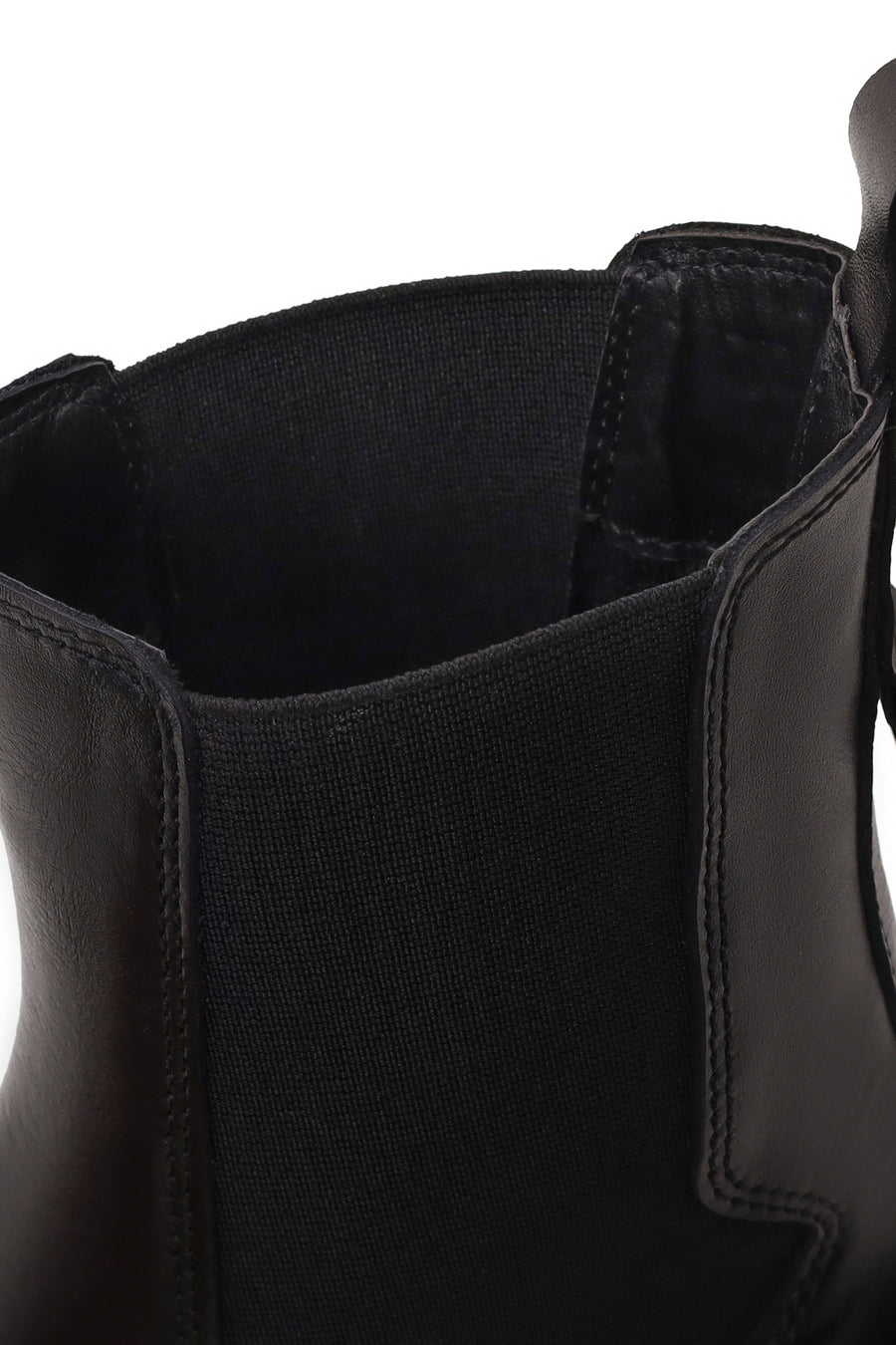 Woman Black Thick-Soled Leather Chelsea Boots