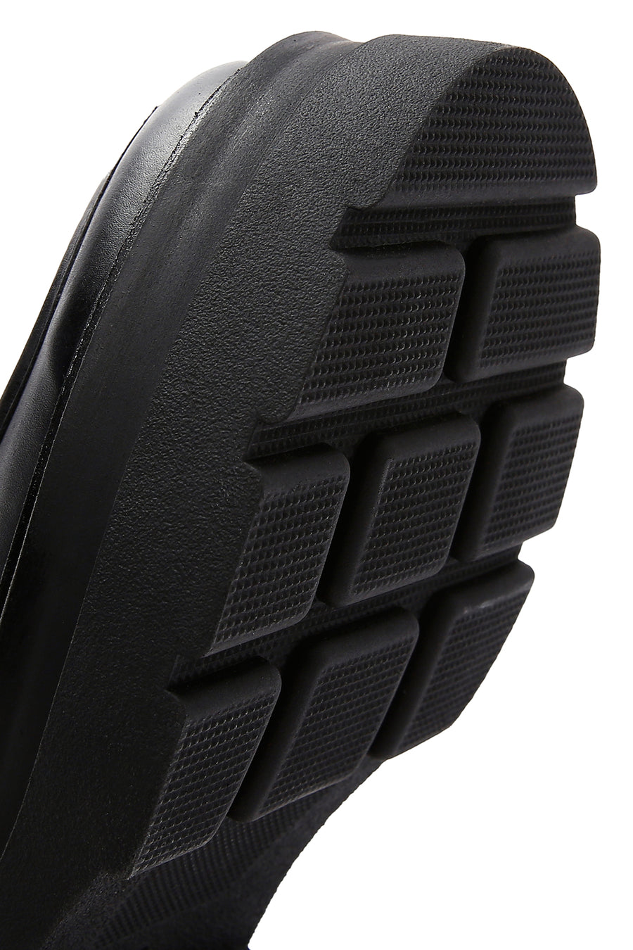 Women's Black Leather Zippered Thick Soled Boots