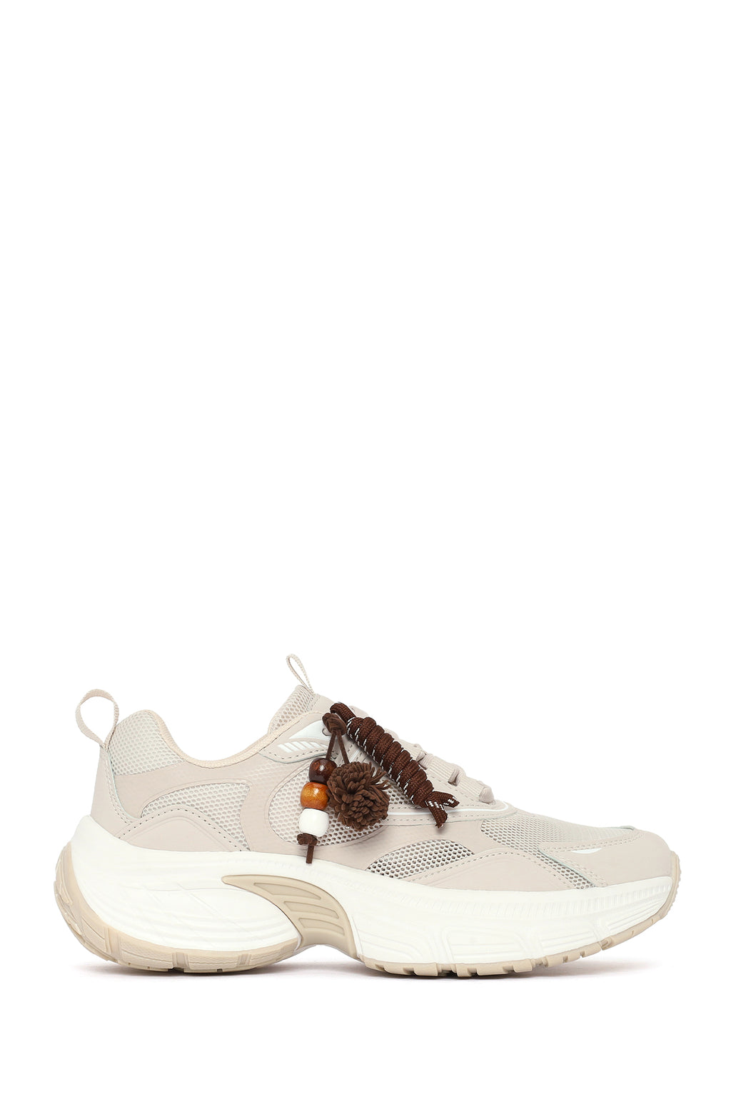 Kadın Bej Bağcıklı Kalın Tabanlı Charmlı Sneaker