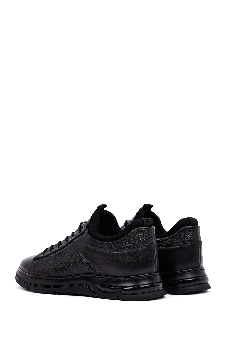 Male Black Lace-up Leather Casual Sneaker