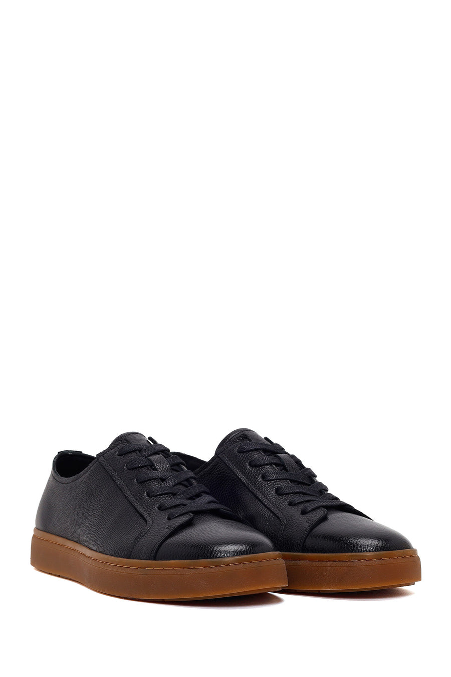 Male Black Lace-Up Leather Sneaker