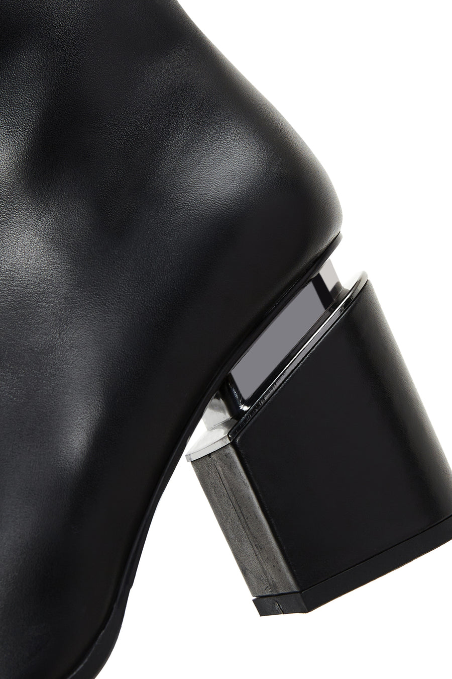 Woman Black Zippered Chunky Heels Leather Boat