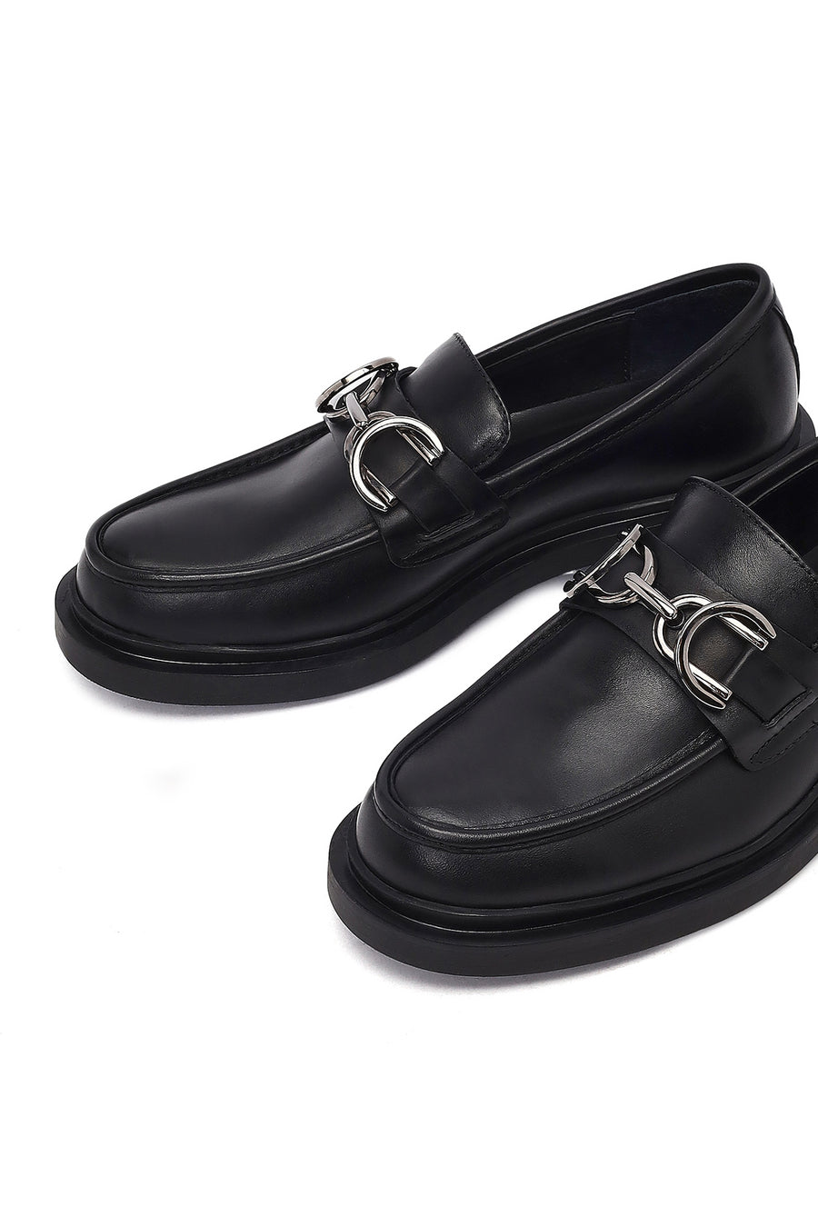 Kadın Siyah Tokalı Deri Maskülen Loafer