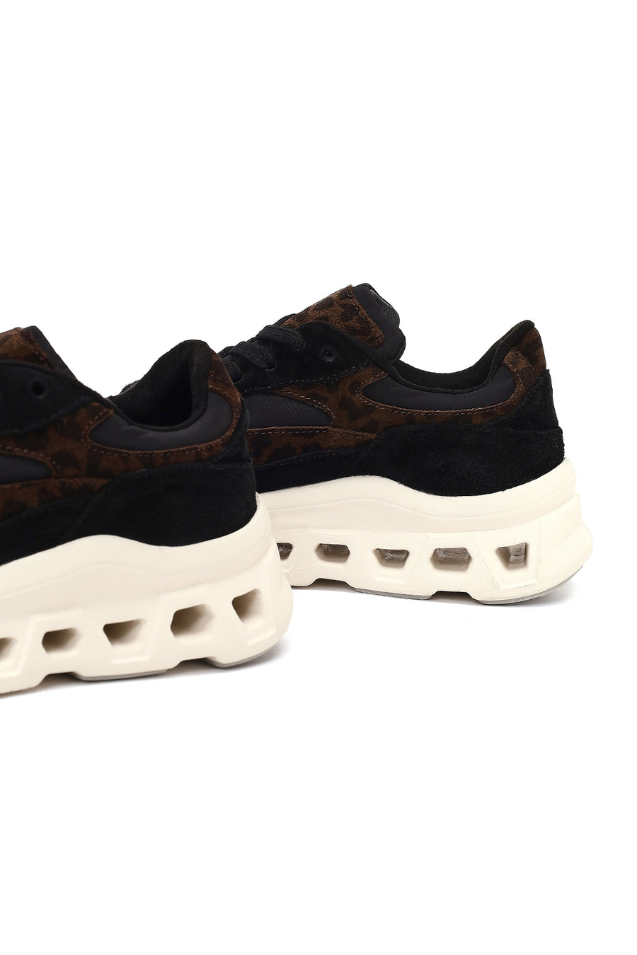 Women's Black Lace-Up Thick-Soled Leather Sneaker