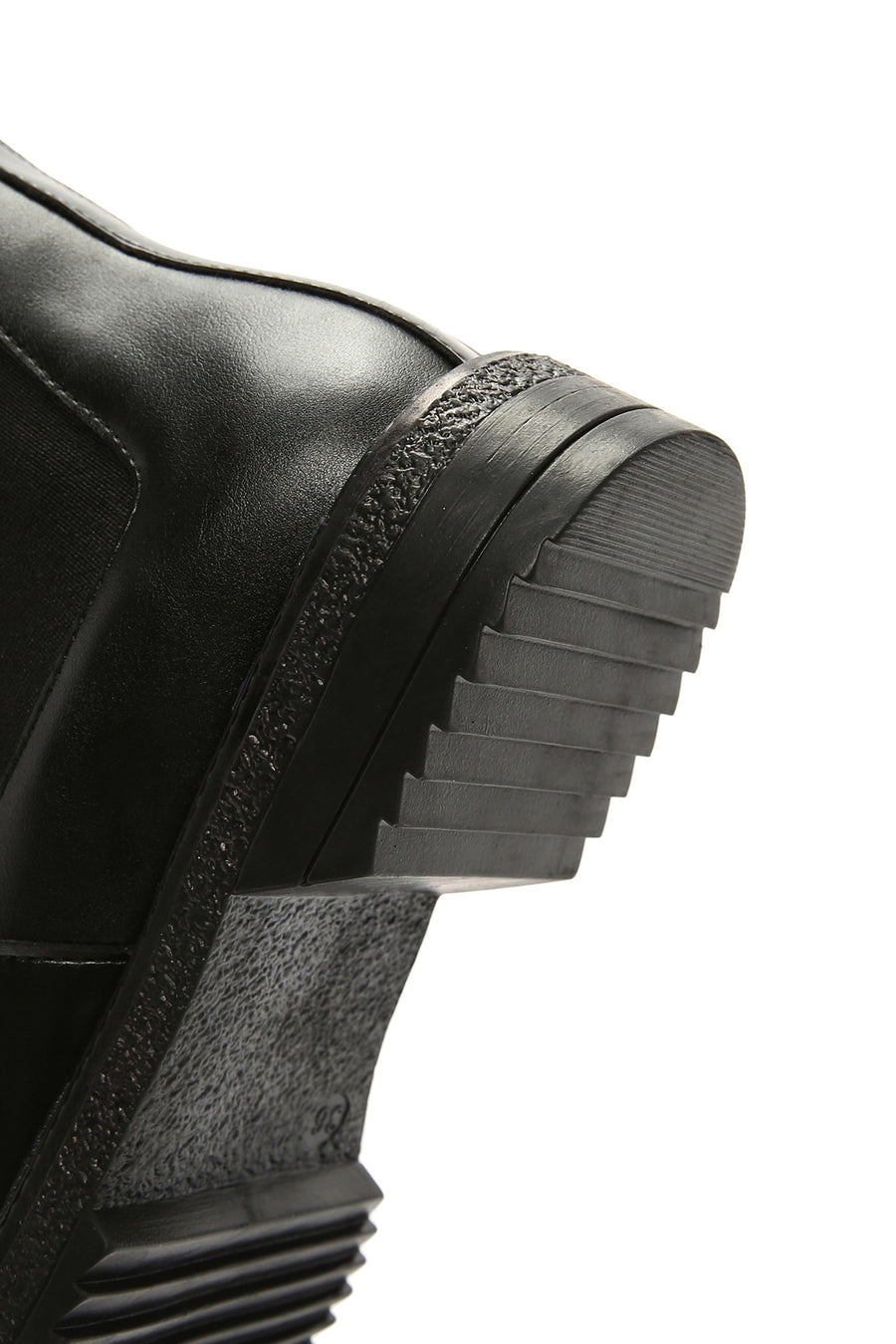 Woman Black Chelsea Boots