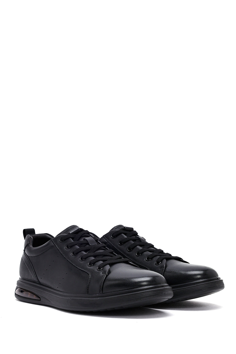 Male Black Lace-Up Leather Sneaker