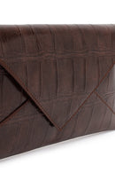 Woman Brown Croc-Pattern Clutch Bag | Derimod