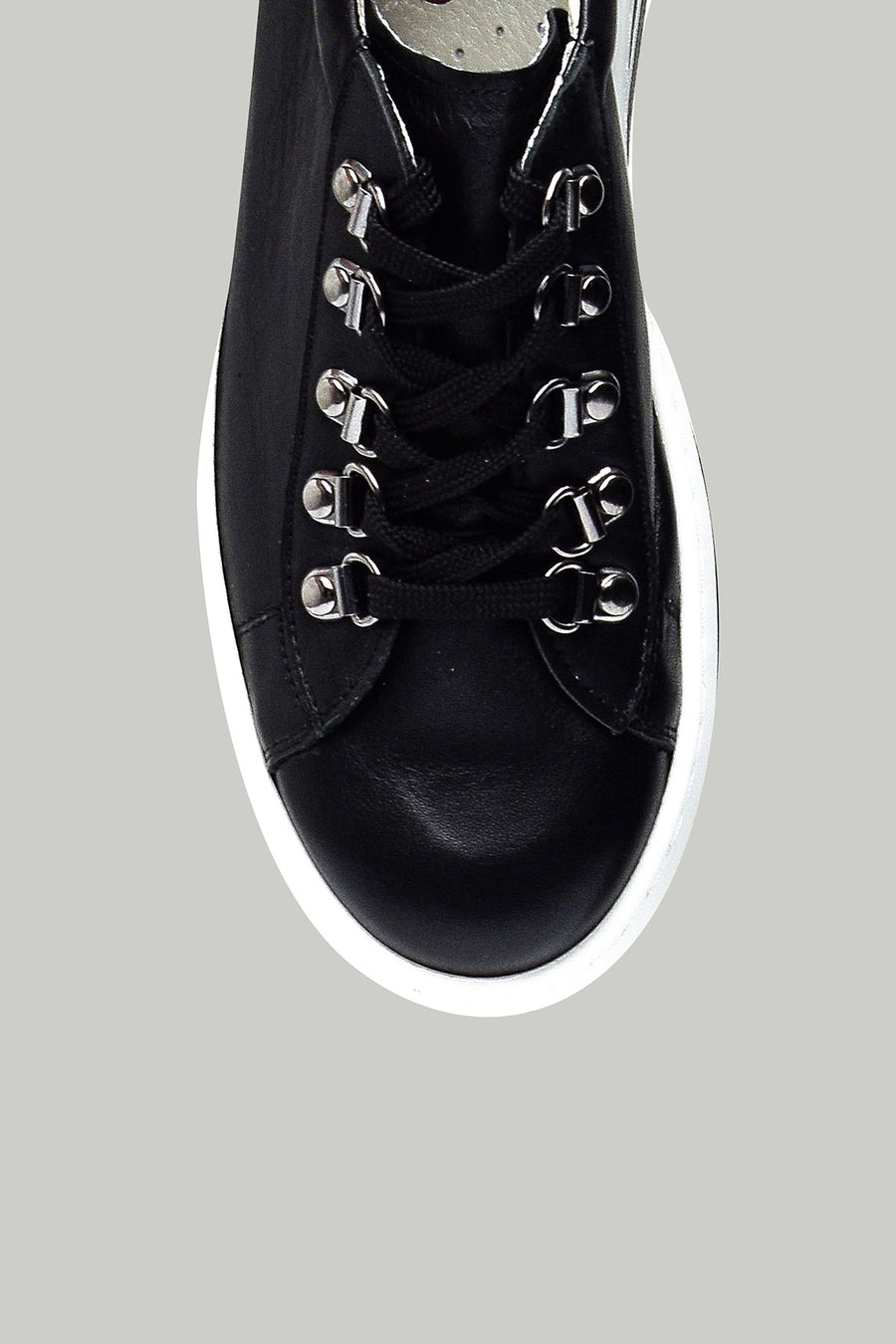 High-Sole Women's Leather Sneaker