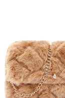 Women's Camel Chain Strap Plush Crossbody Bag | Derimod