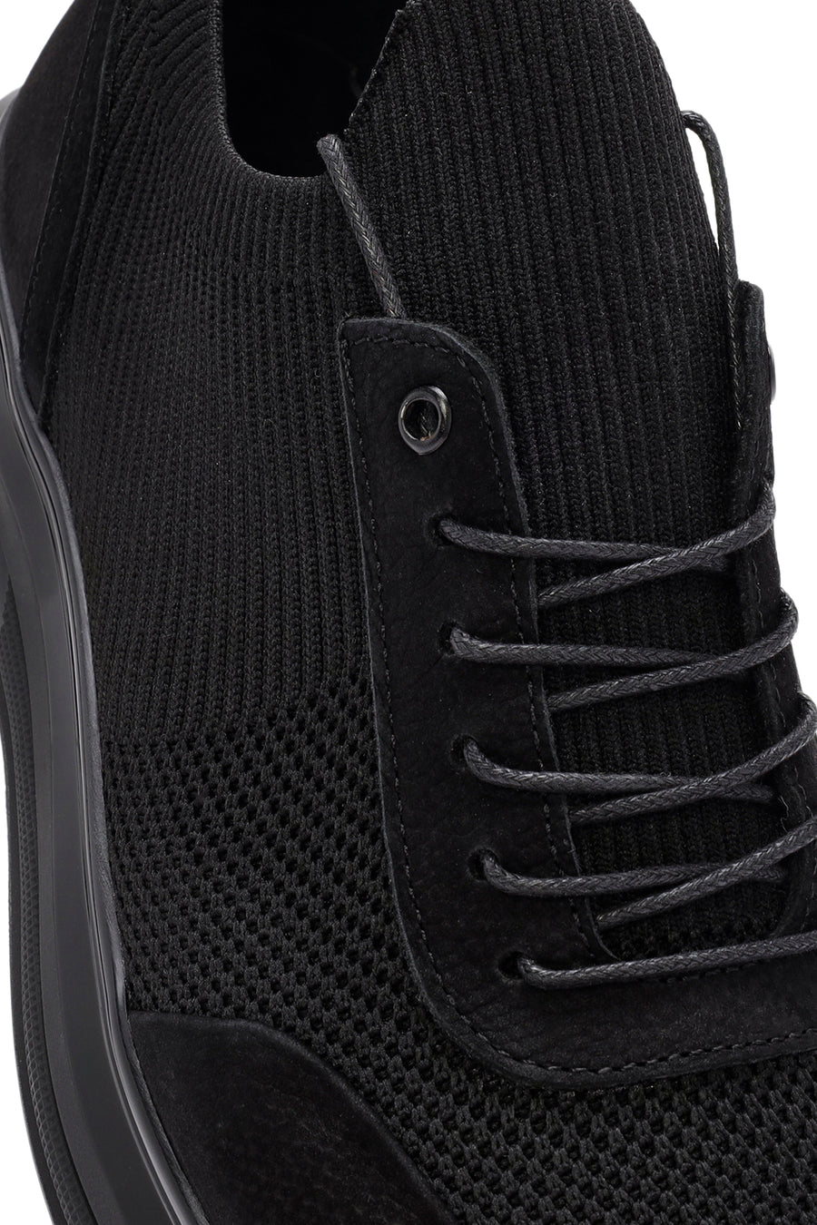Erkek Siyah Kalın Tabanlı Bağcıklı Kumaş Sneaker