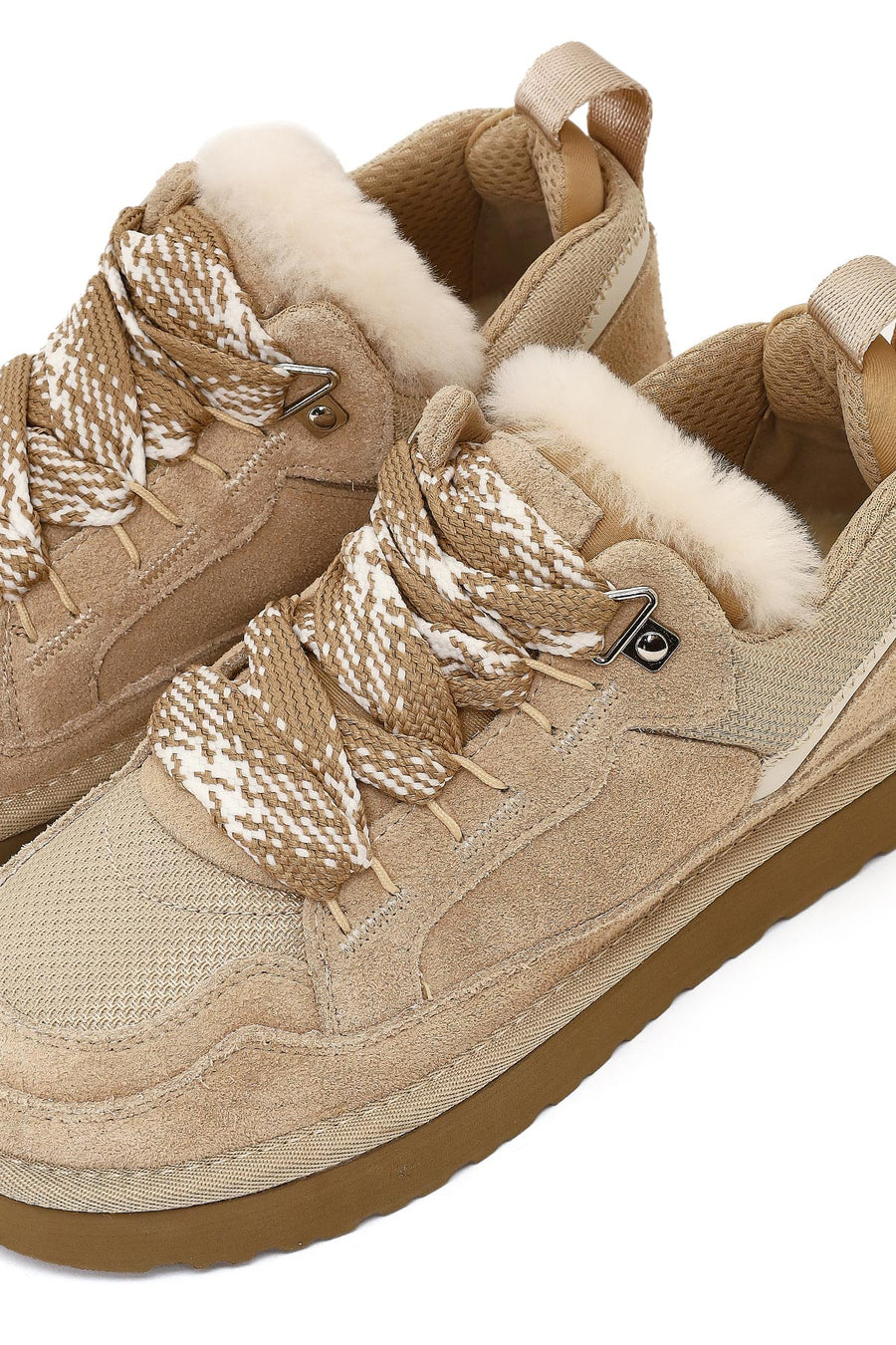 Kadın Bej Bağcıklı Kalın Tabanlı Tüylü Süet Deri Teddy Sneaker