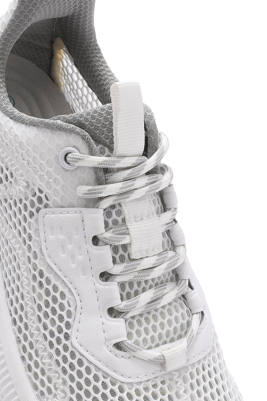 Women's White Lace-Up Thick-Sole Fabric Sneakers