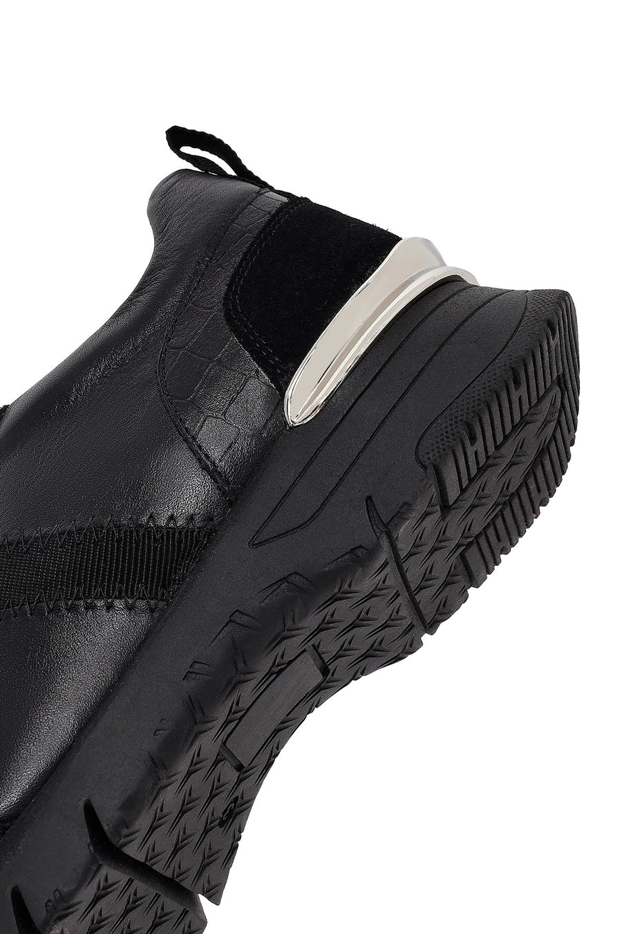 Kadın Siyah Bağcıklı Deri Sneaker