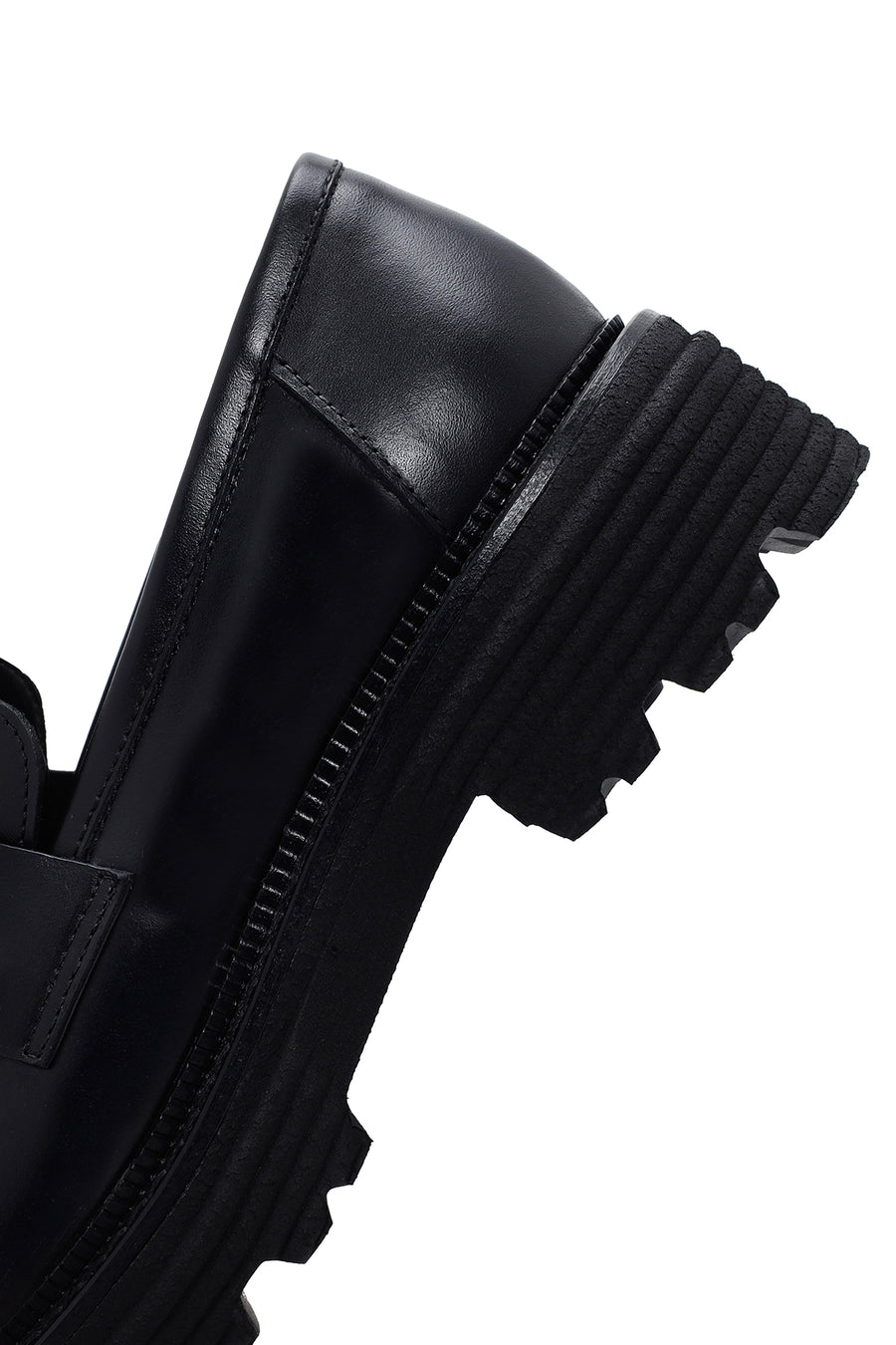 Women's Black Tassel Leather Masculine Loafer