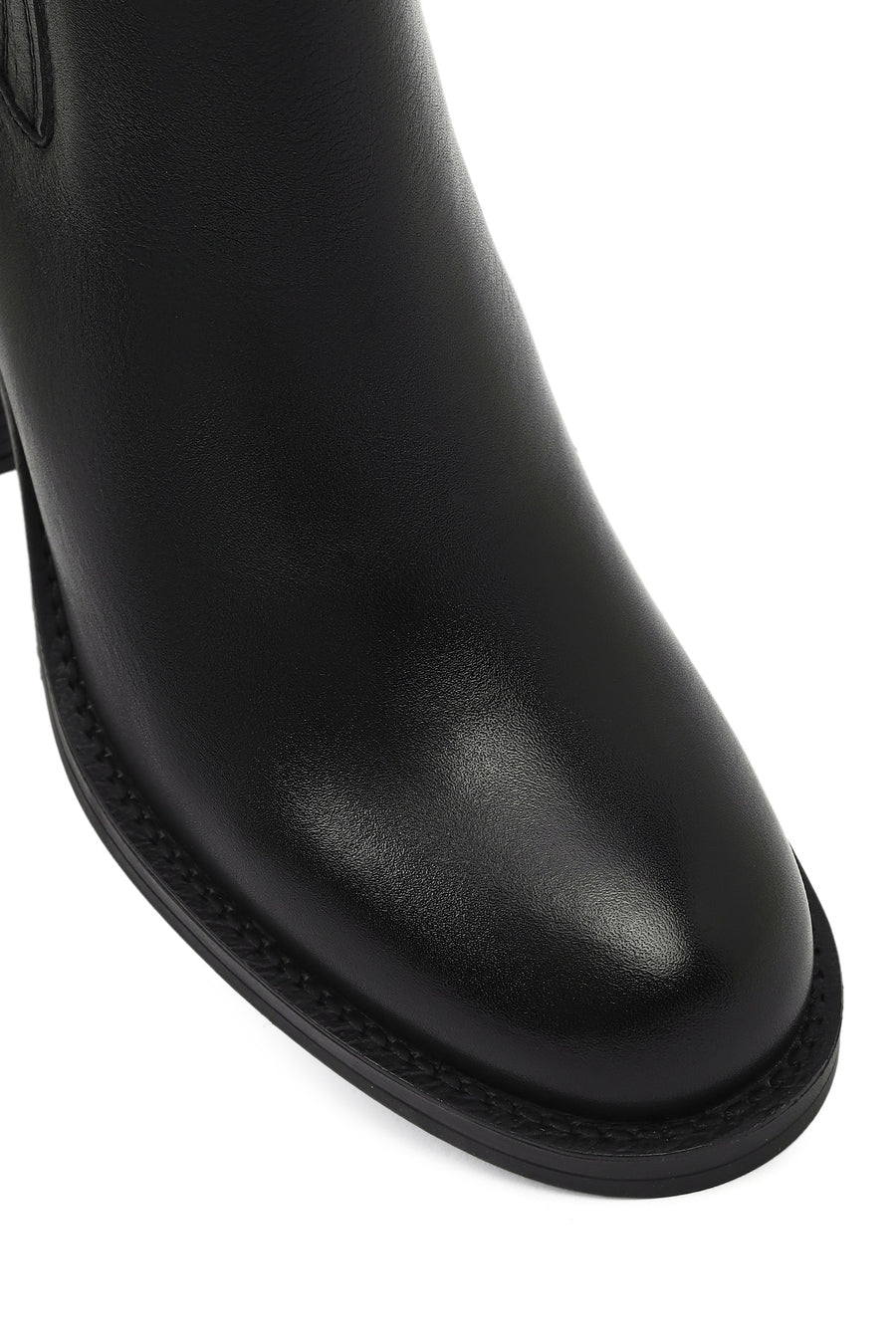 Women's Black Zippered Thick Heeled Leather Boots
