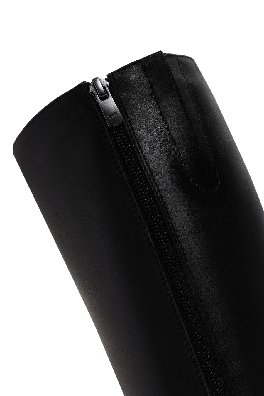 Woman Black Zip Closure Short-Heeled Leather Boots