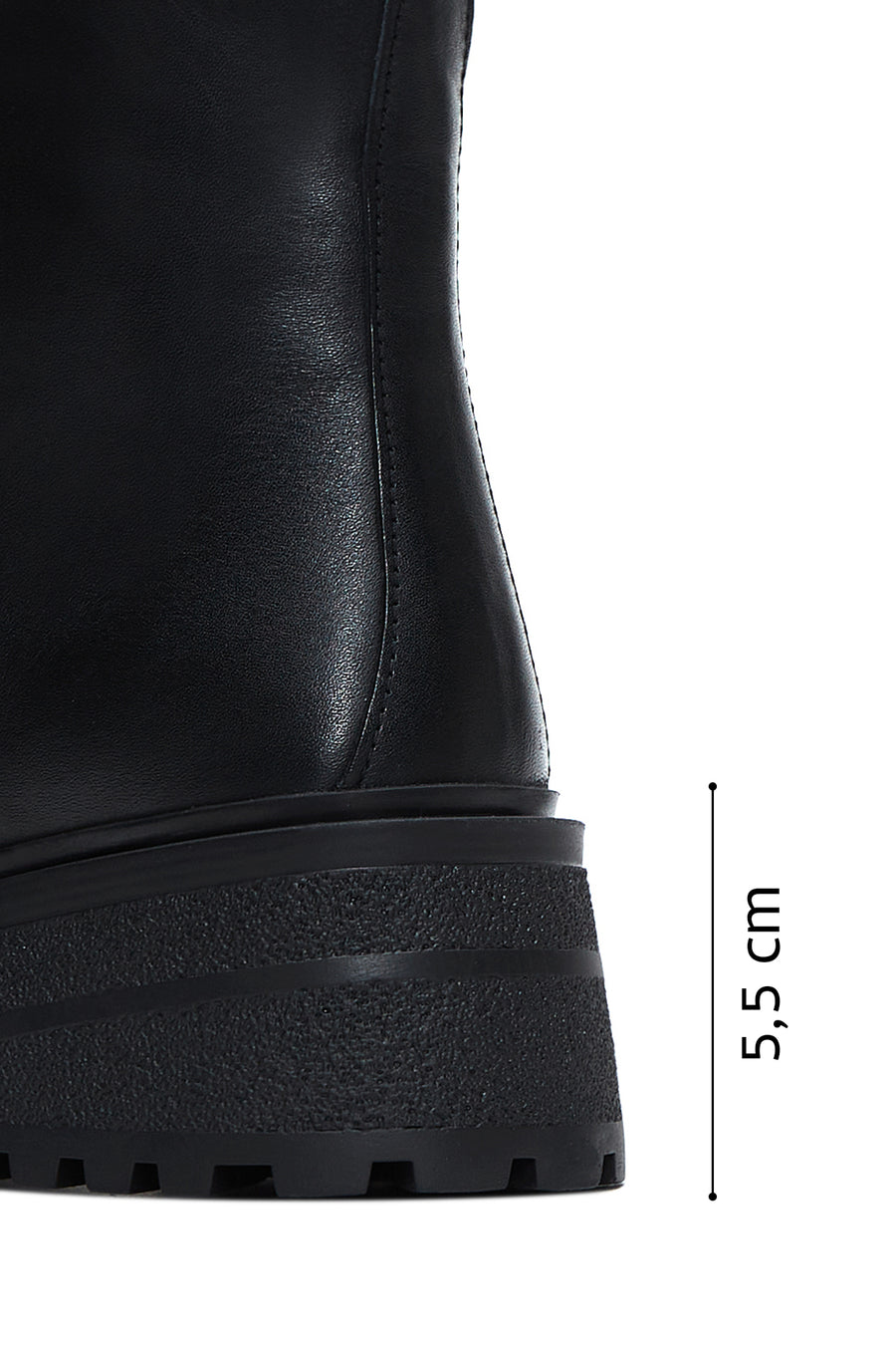 Women's Black Leather Zippered Flat Boots