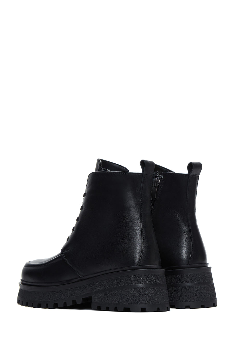 Women's Black Leather Zippered Flat Boots