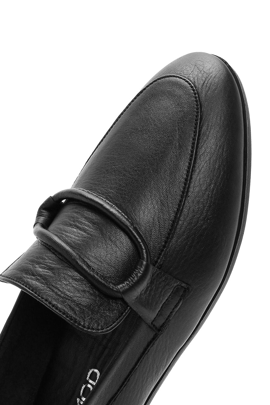 Women's Black Leather Casual Loafer