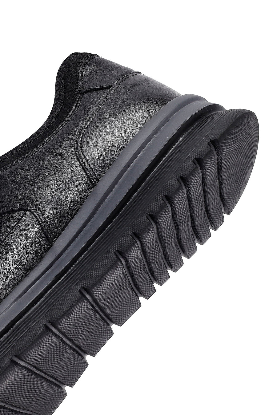 Erkek Siyah Bağcıklı Deri Sneaker